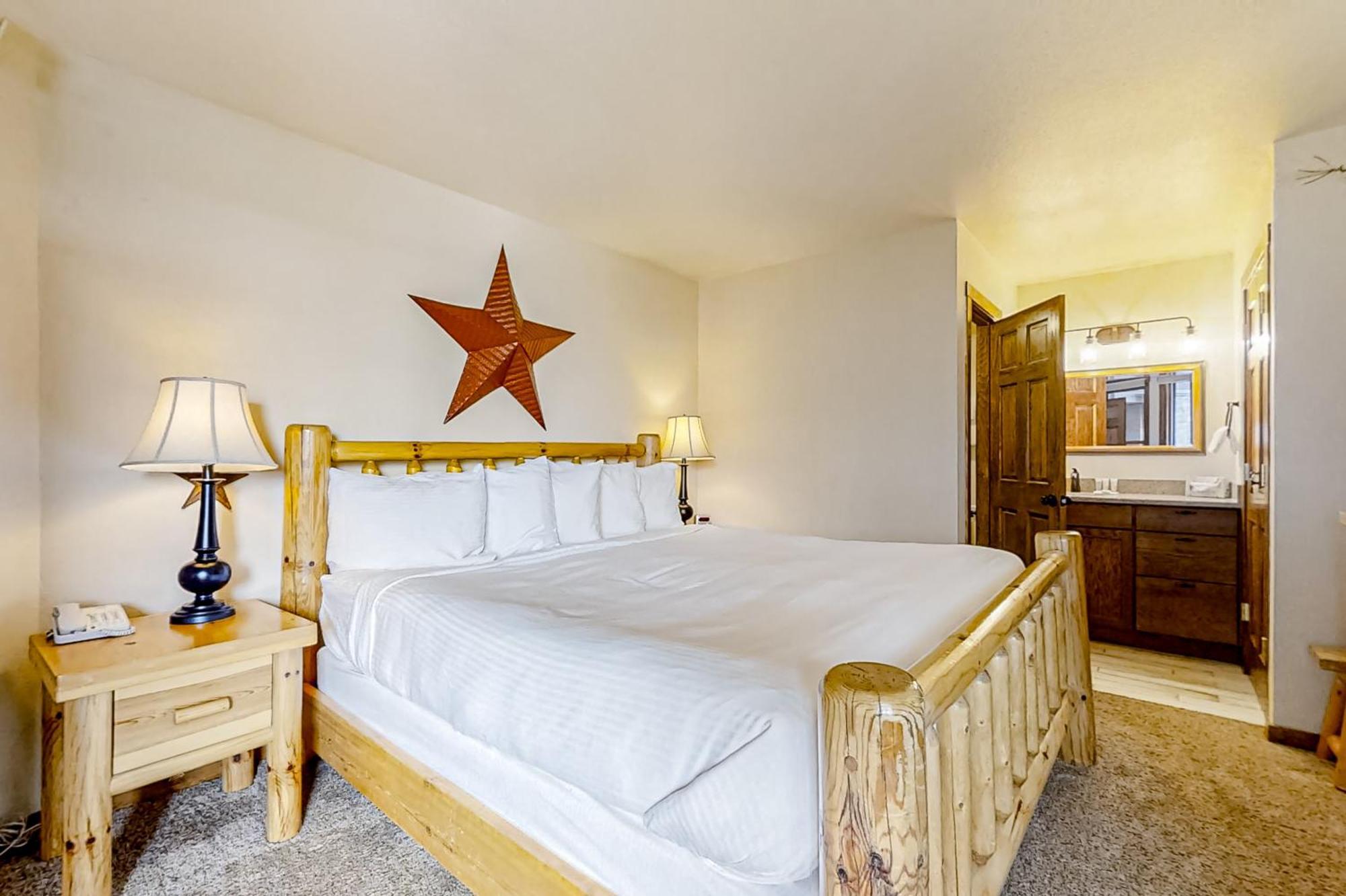 The Lodge At Steamboat By Vacasa Steamboat Springs Room photo